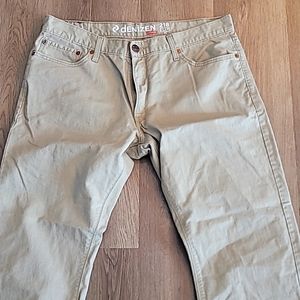 Denizen from Levi's 218 slim straight fit. 36 x 32 khaki tan
